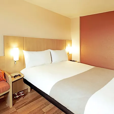 Ibis Centre Gares Hotel