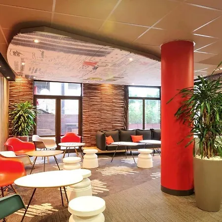 Hotel Ibis Centre Gares 3*